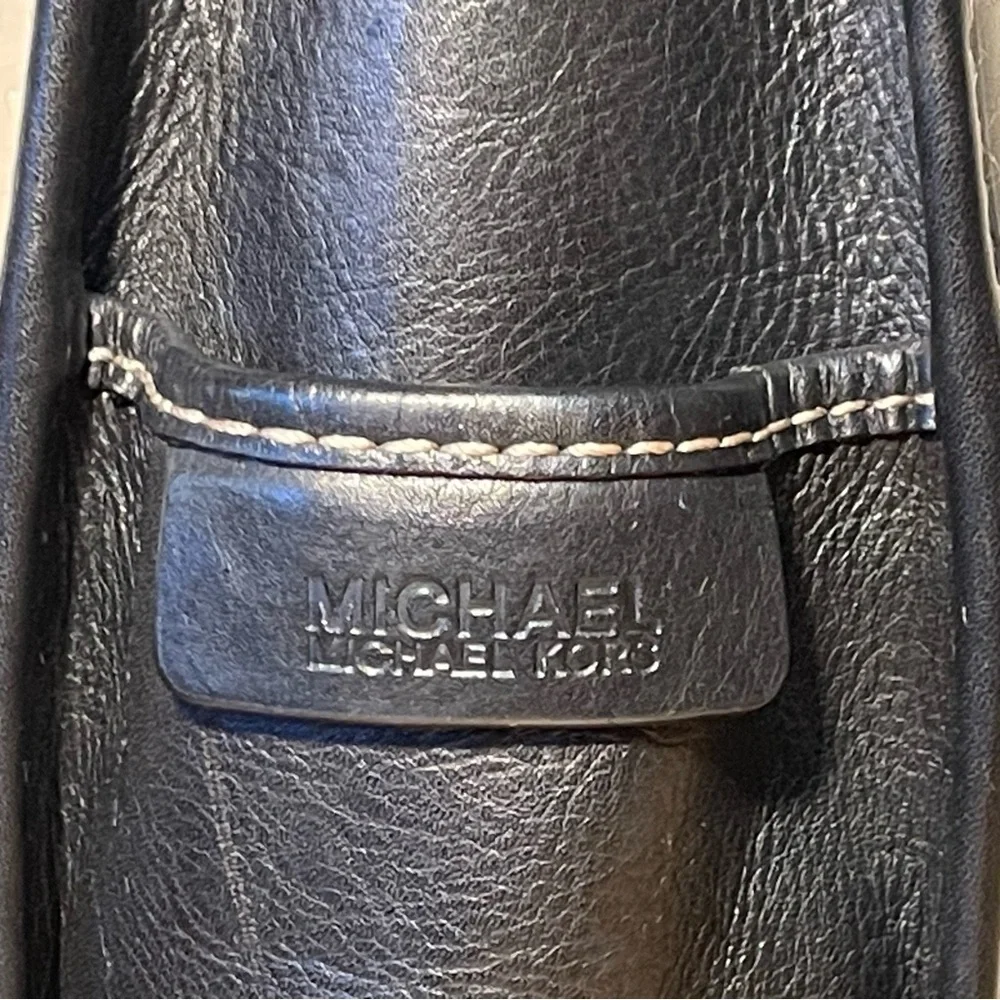 MICHAEL Michael Kors Black Leather Satchel Double Handle Zip Pocket Shoulder Bag